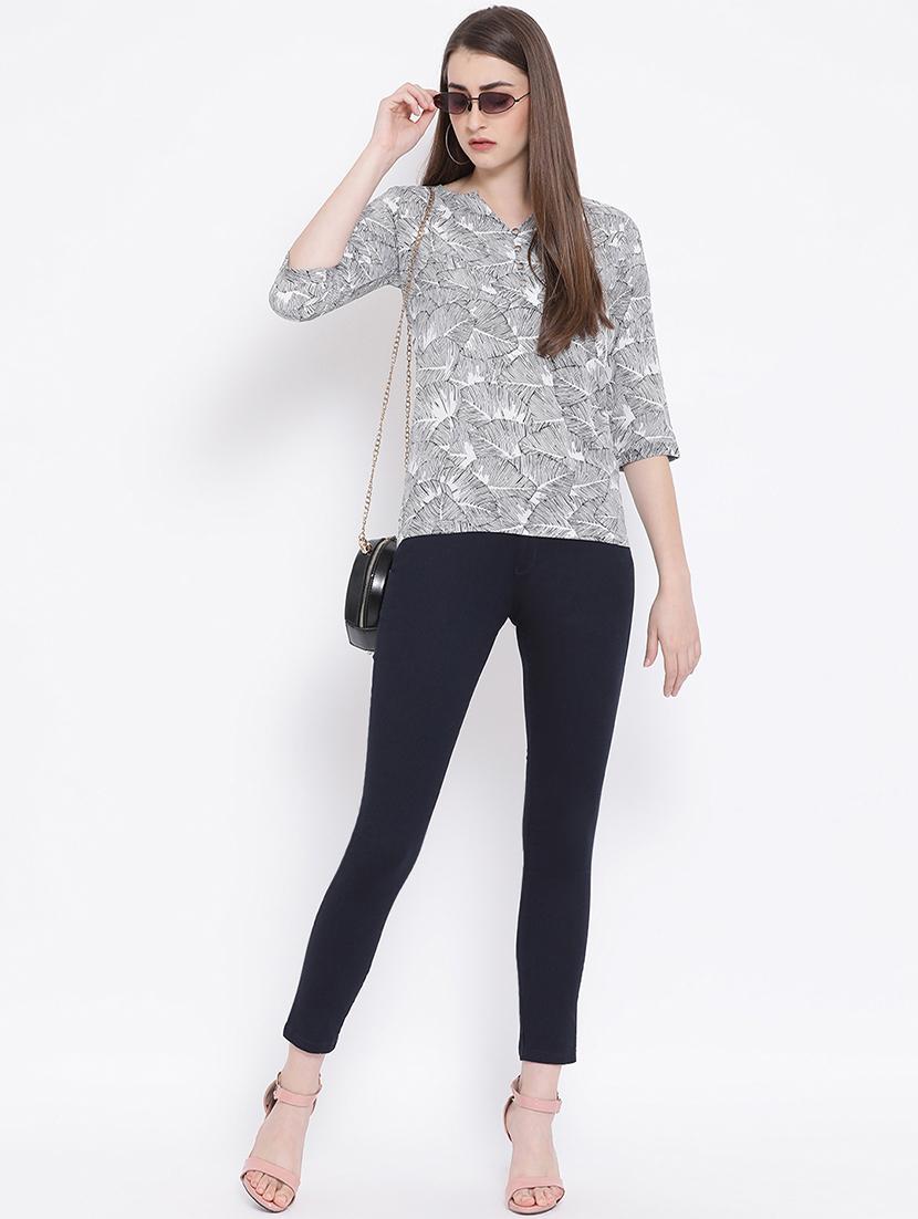 notch neck abstract top - 17334056 - Zoom Image - 4