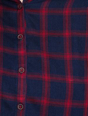 curved hem checkered shirt - 17334093 - Standard Image - 5
