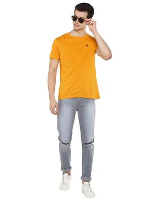 mustard solid t-shirt - 17334780 - Standard Image - 4
