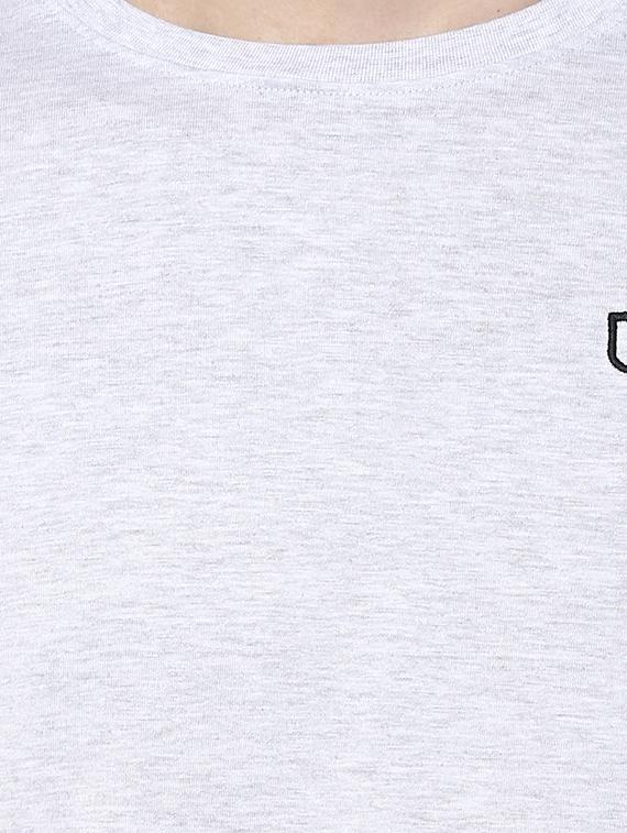white solid t-shirt - 17334787 - Zoom Image - 5