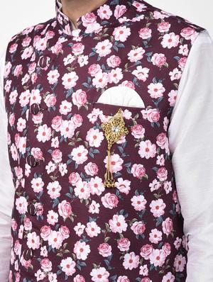 white solid kurta pyjama set with maroon floral print nehru jacket - 17335116 - Standard Image - 6