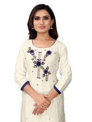 embellished unstitched suit - 17335334 - Standard Image - 4