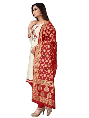 embellished unstitched suit - 17335336 - Standard Image - 2