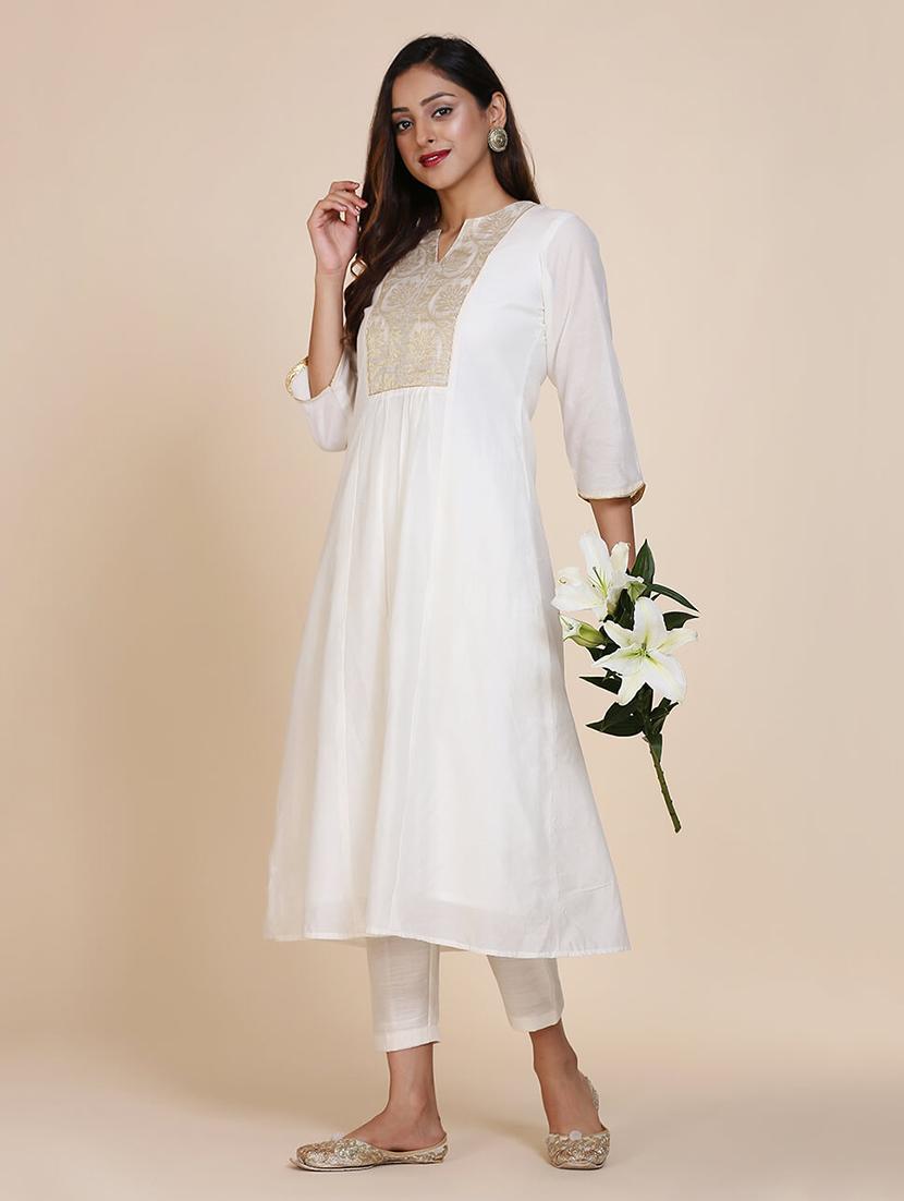 solid zari work a-line kurta - 17335827 - Zoom Image - 4
