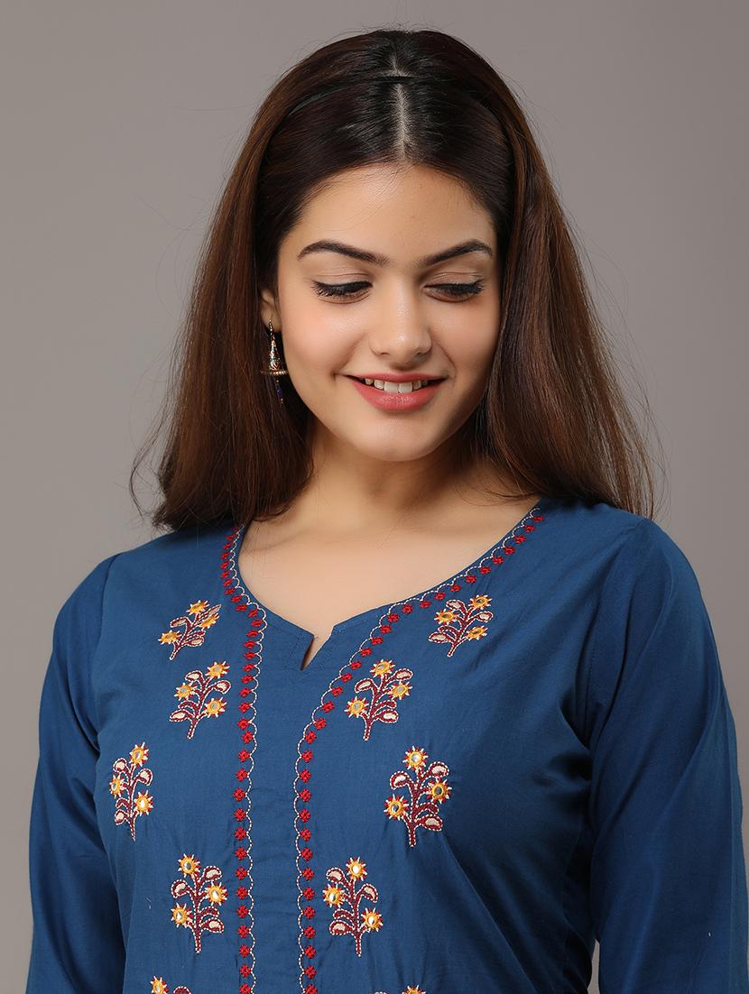 yoke embroidered straight kurta - 17336427 - Zoom Image - 5