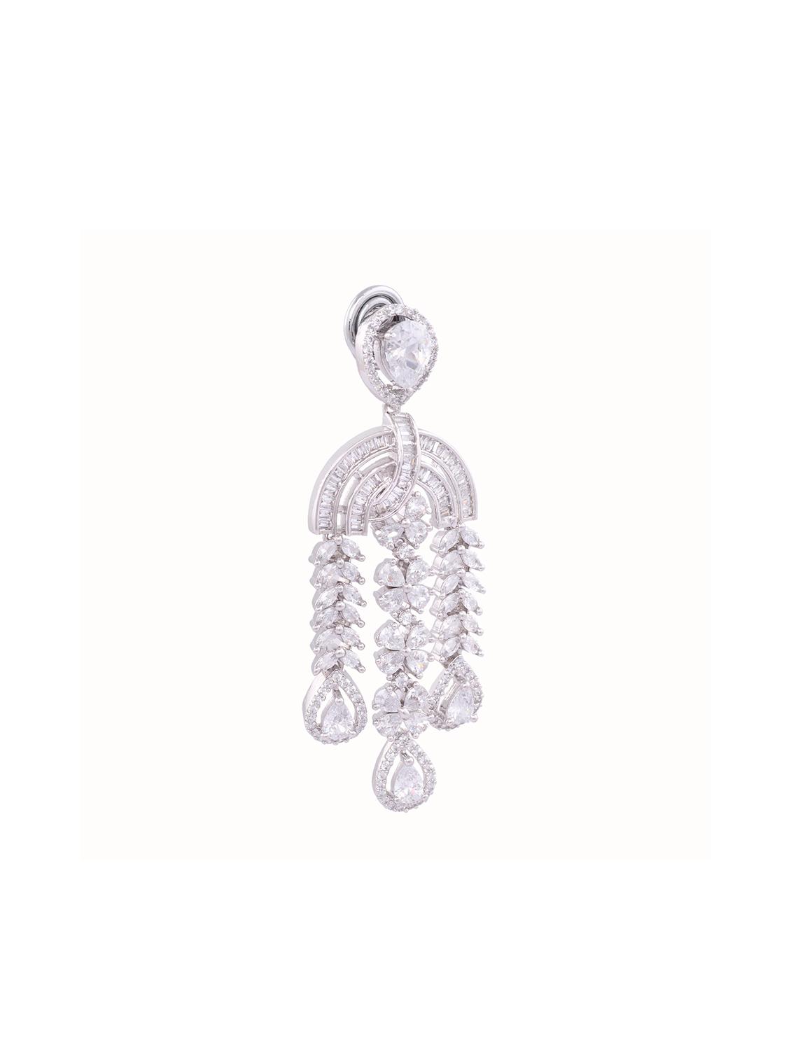 white brass drop earring - 17336891 - Zoom Image - 4