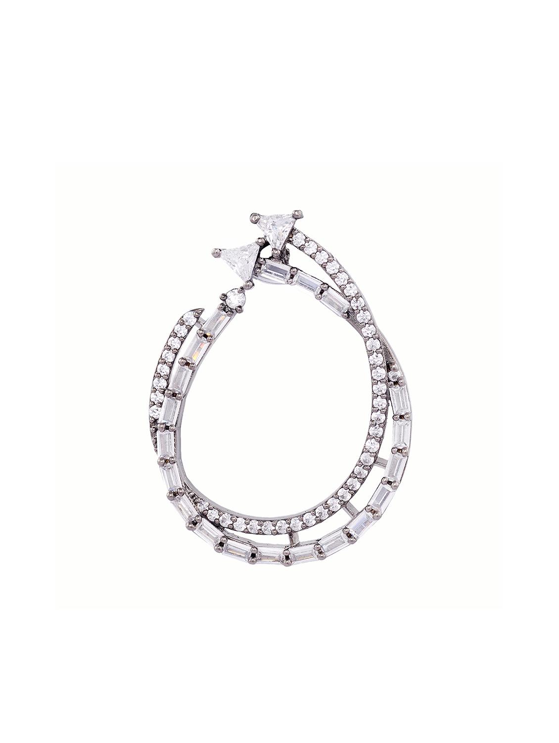 white brass hoop earring - 17336903 - Zoom Image - 3