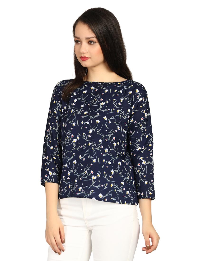 round neck floral top - 17338534 - Zoom Image - 2