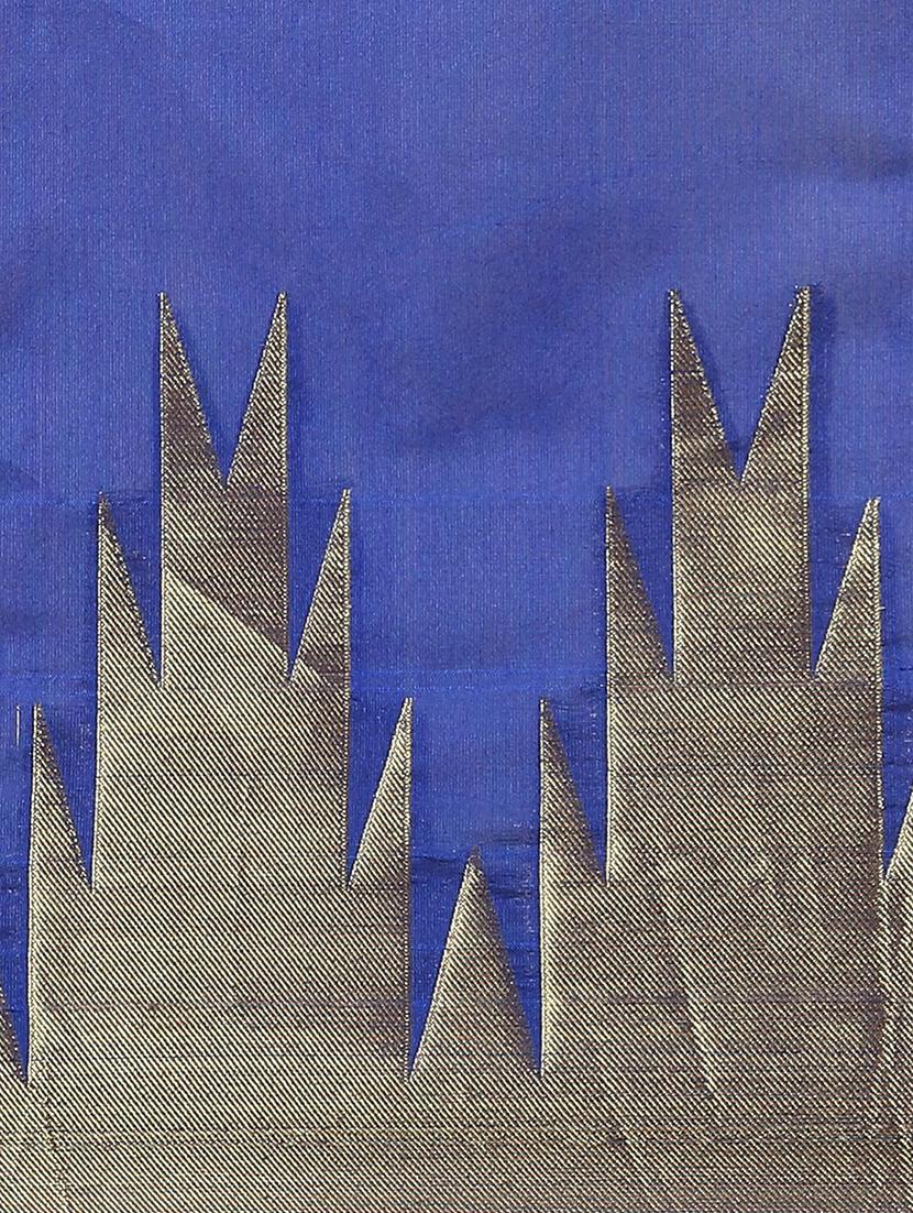 geometrical banarasi saree with blouse - 17338885 - Zoom Image - 5