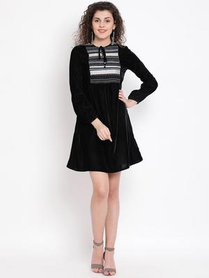 tie up neck velvet dress - 17341451 - Standard Image - 4