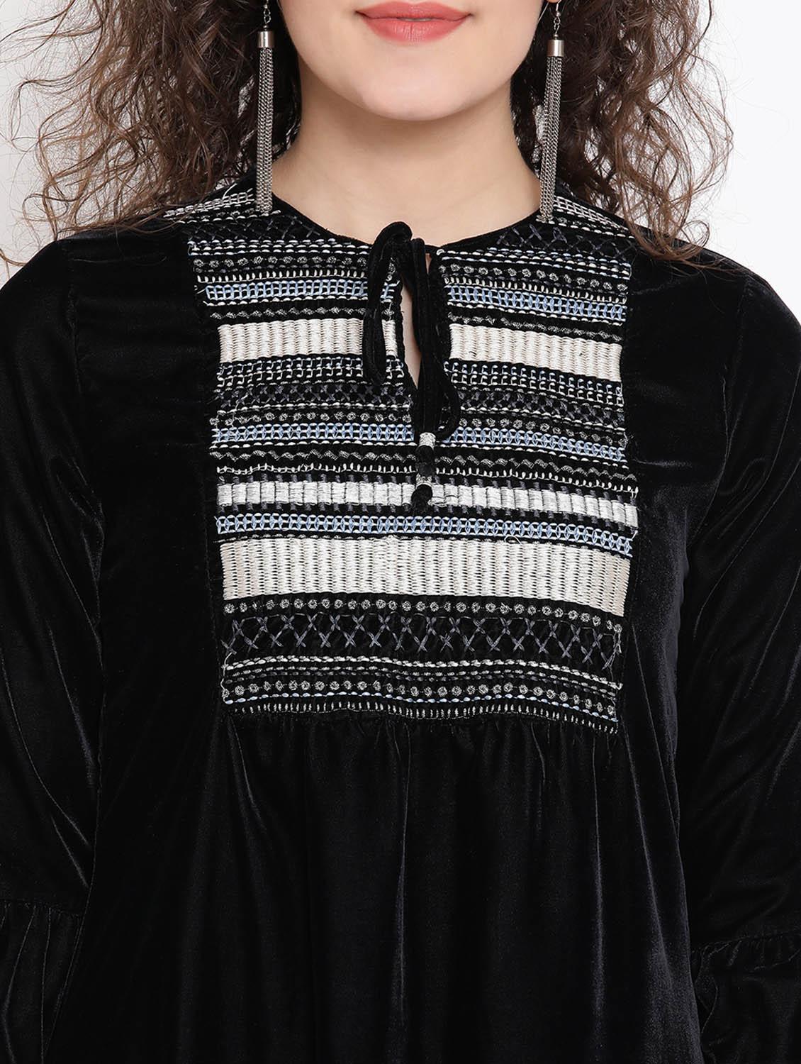 tie up neck velvet dress - 17341451 - Zoom Image - 5