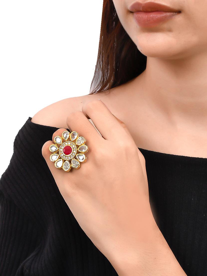 gold brass finger ring - 17341652 - Zoom Image - 3