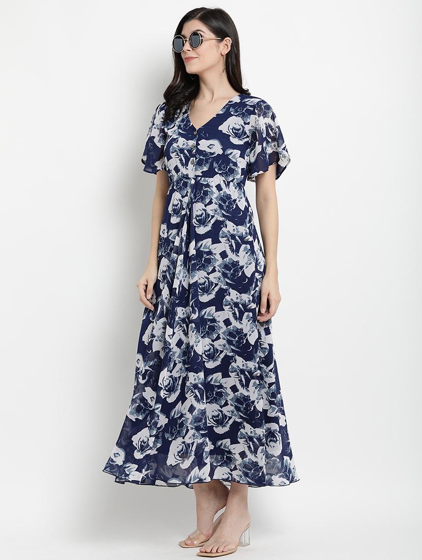 bell sleeved floral fit & flare dress - 17342884 - Zoom Image - 5