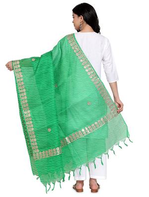 gota work leheriya dupatta - 17343483 - Standard Image - 3