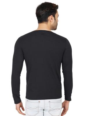 black solid t-shirt - 17344490 - Standard Image - 3