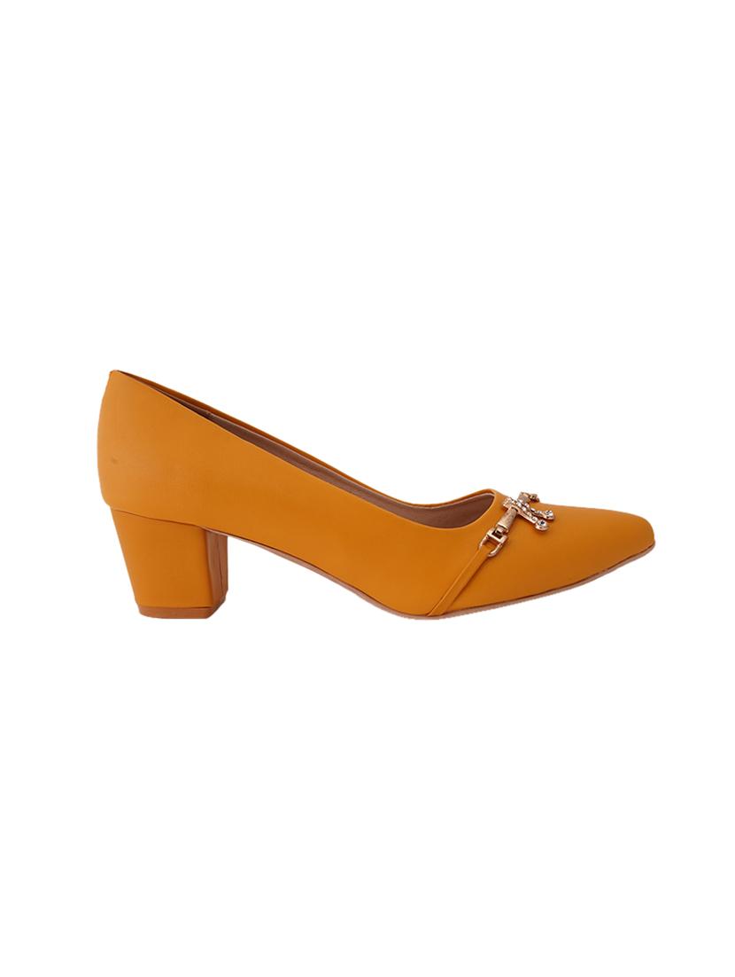 yellow slip on pumps - 17347641 - Zoom Image - 2