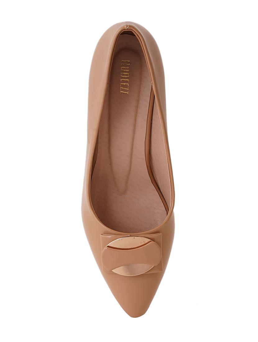 beige pu slip on pumps - 17347653 - Zoom Image - 4
