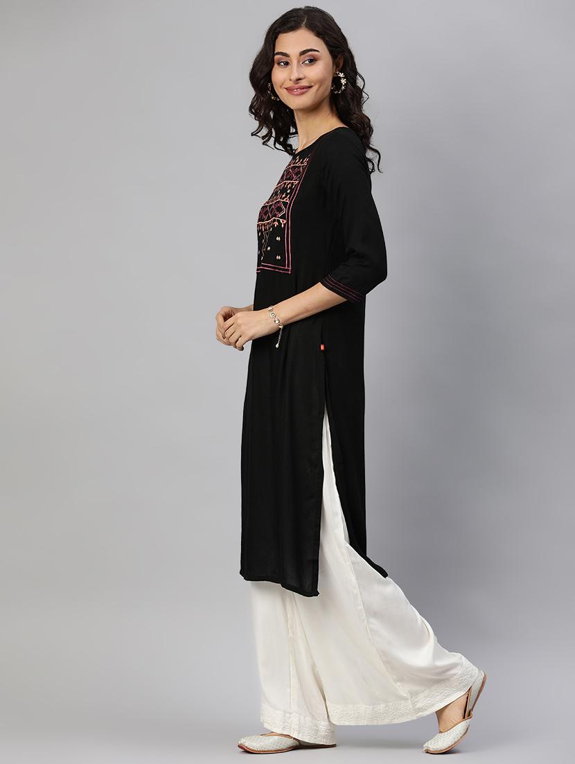 embroidered straight kurta - 17349399 - Zoom Image - 2