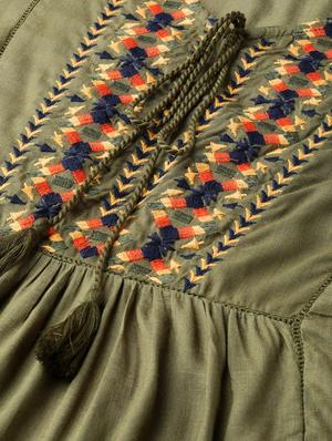 yoke embroidered a-line kurta - 17349744 - Standard Image - 5