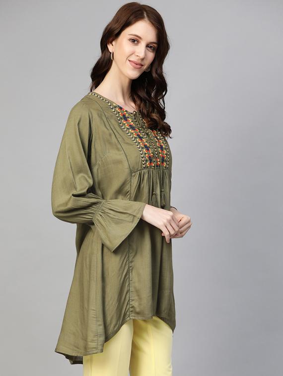 yoke embroidered a-line kurta - 17349744 - Zoom Image - 2