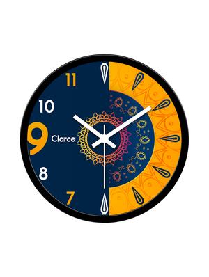designer round wall clock - 17352065 - Standard Image - 2