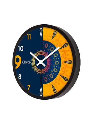 designer round wall clock - 17352065 - Standard Image - 3