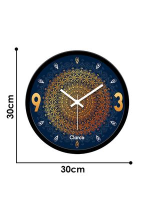 designer round wall clock - 17352078 - Standard Image - 5