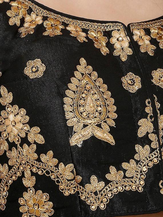 black art silk embroidered blouse - 17352703 - Zoom Image - 5
