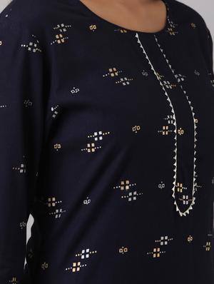 gold print straight kurta - 17352769 - Standard Image - 4
