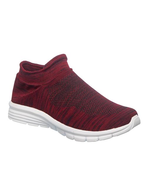 maroon slip on sport shoes - 17352899 - Very Small Image - 1