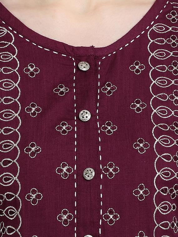 embroidered straight kurta - 17353026 - Zoom Image - 5