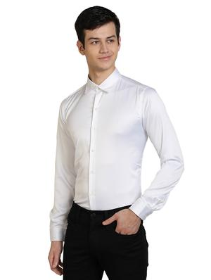 white solid casual shirt - 17353093 - Standard Image - 2