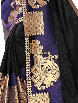 solid bordered saree with blouse - 17354776 - Standard Image - 3