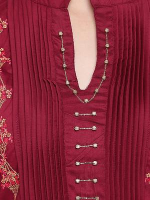 solid embroidered flared kurta - 17355646 - Standard Image - 4