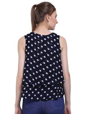 round neck polka dot top - 17357919 - Standard Image - 3