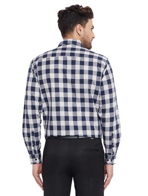 navy blue checkered formal shirt - 17361875 - Standard Image - 3
