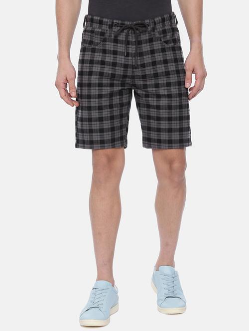 grey checkered bermuda shorts - 17363774 - Standard Image - 1