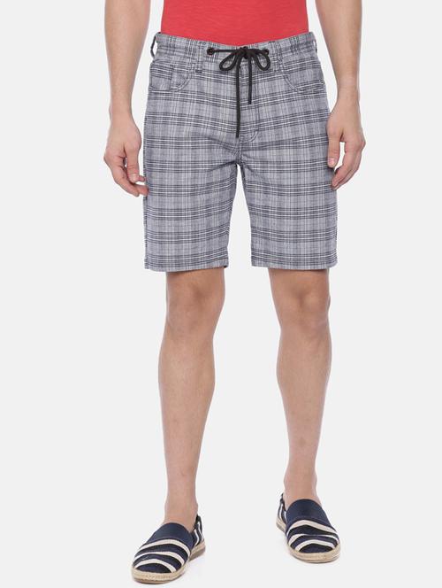 grey checkered bermuda shorts - 17363775 - Standard Image - 1