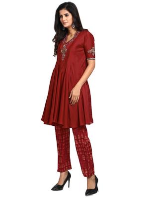 embroidered a-line kurta - 17364273 - Standard Image - 2