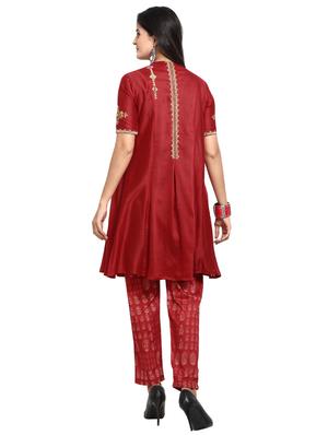 embroidered a-line kurta - 17364273 - Standard Image - 3