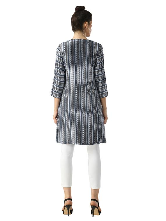 long sleeved striped shrug - 17367481 - Zoom Image - 3