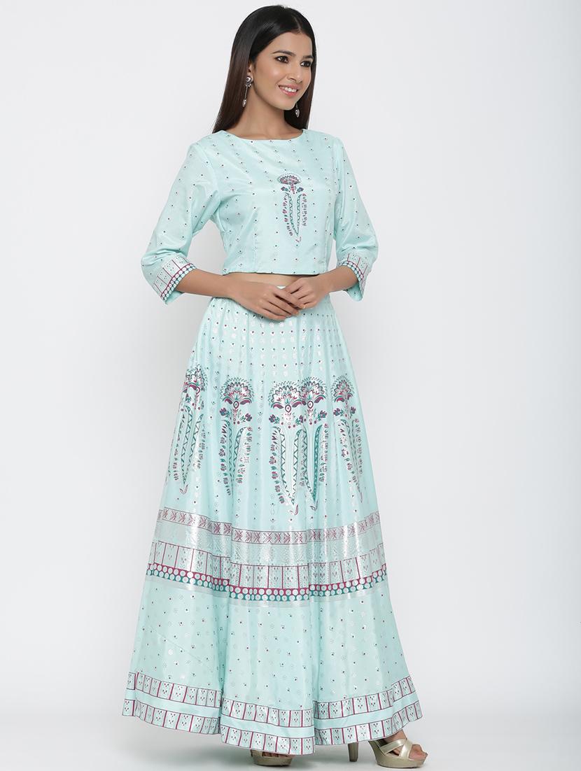 foil print flared lehenga - 17369333 - Zoom Image - 3