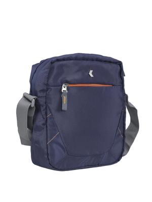 blue canvas regular messengerbag - 17372007 - Standard Image - 4