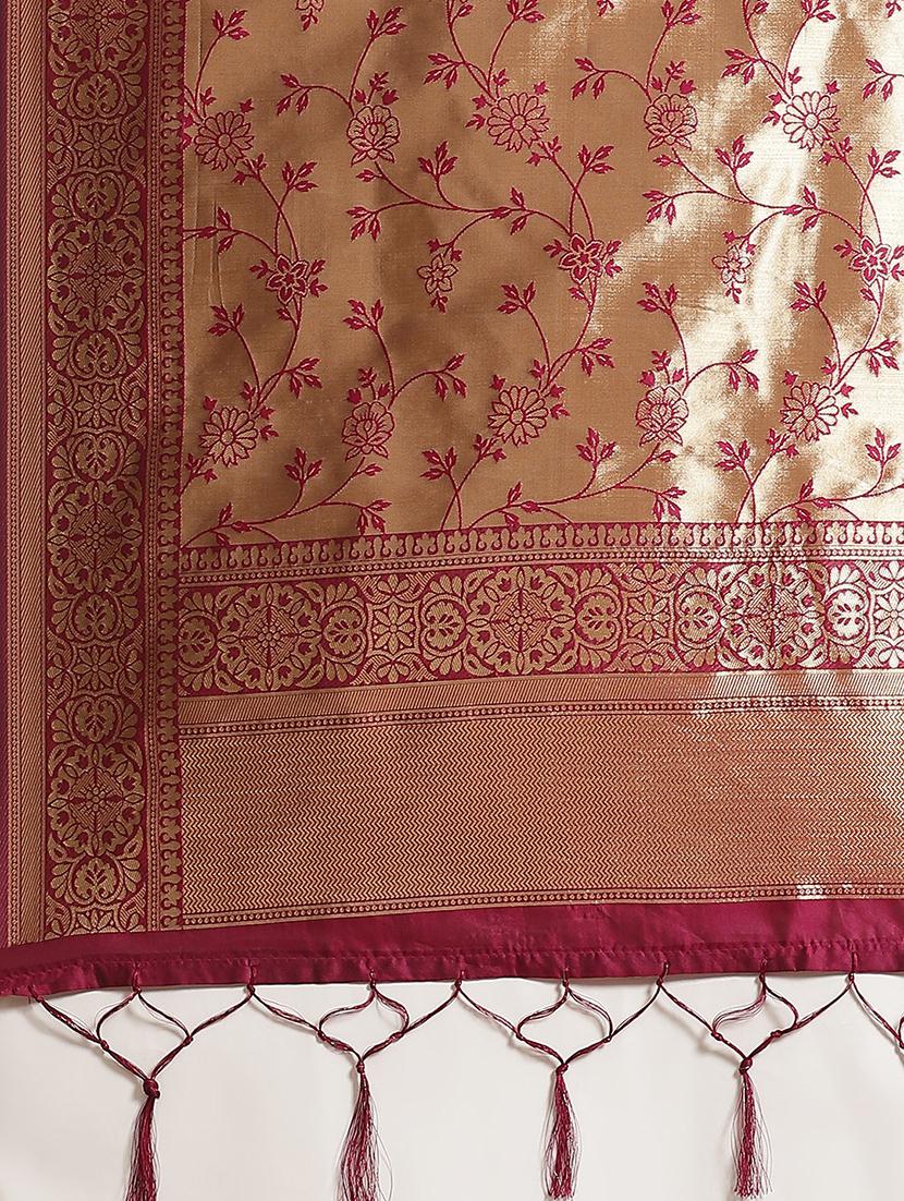 magenta silk blend banarasi saree with blouse - 17372344 - Zoom Image - 4