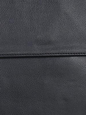 black leather regular tote - 17372667 - Standard Image - 4