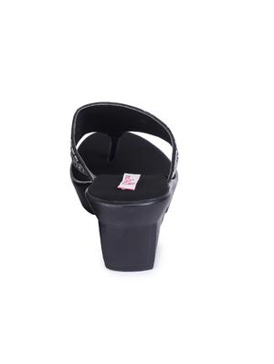 black toe separator wedges - 17377058 - Standard Image - 3