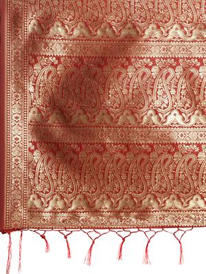 zari work woven saree with blouse - 17379780 - Standard Image - 4
