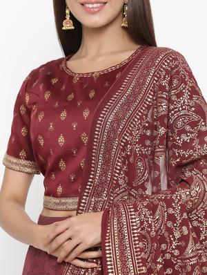 foil print flared lehenga - 17381944 - Standard Image - 4