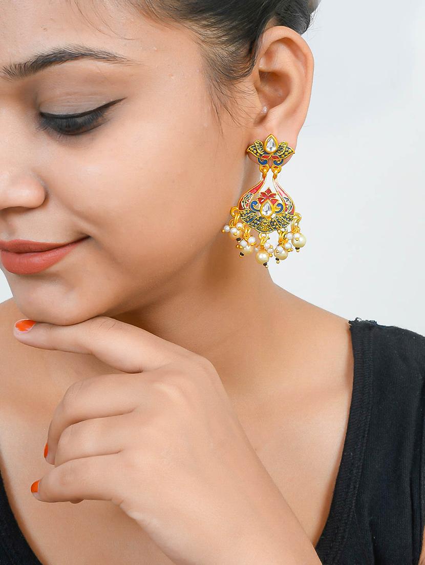 gold brass chandballi earring - 17388553 - Zoom Image - 4