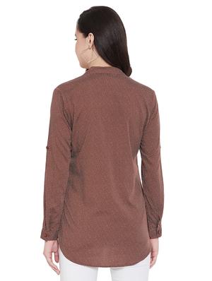 roll up sleeved high low shirt - 17388870 - Standard Image - 3
